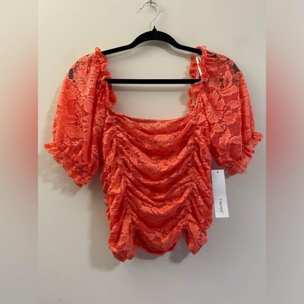 NWT Timing Lace Puffy Sleeve Crop Top in Hot Coral - L